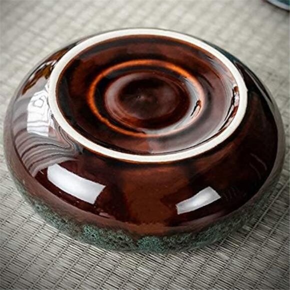 5.7" Ceramic Ashtray with Lids Windproof Cigarette Ashtray for Indoor or Outdoor - Picture 7 of 8